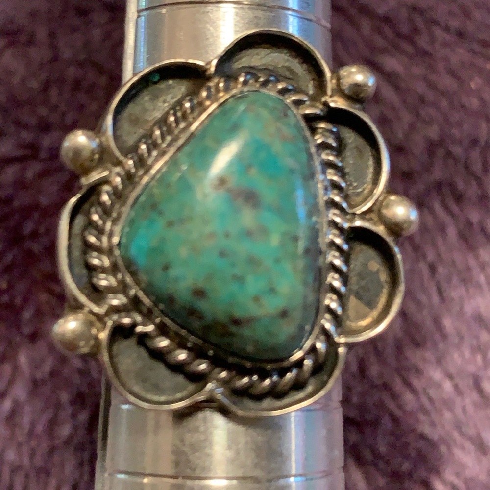 Vintage Native American Chunky Turquoise Ring
